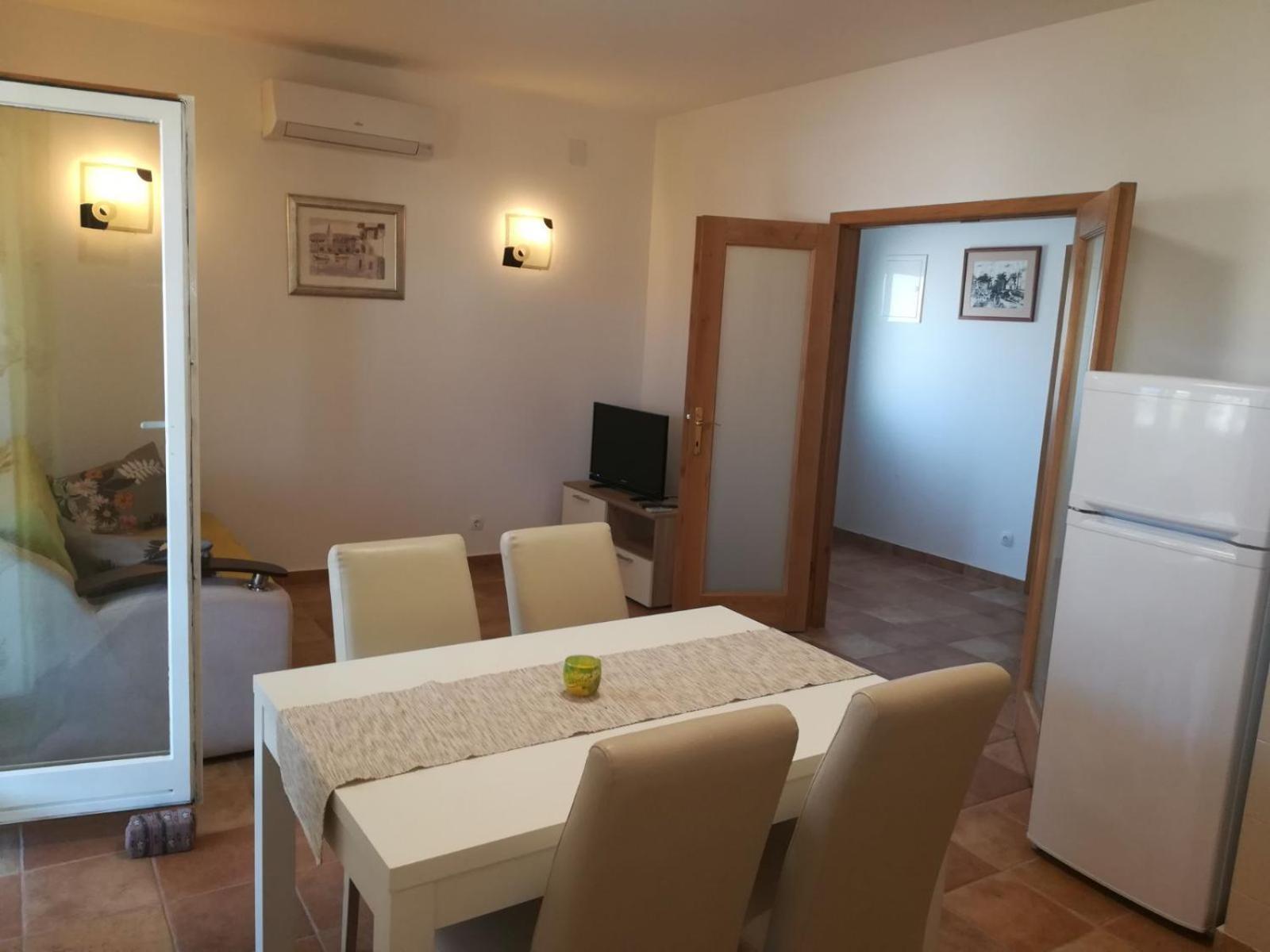 Apartman Zara Ražanj 外观 照片