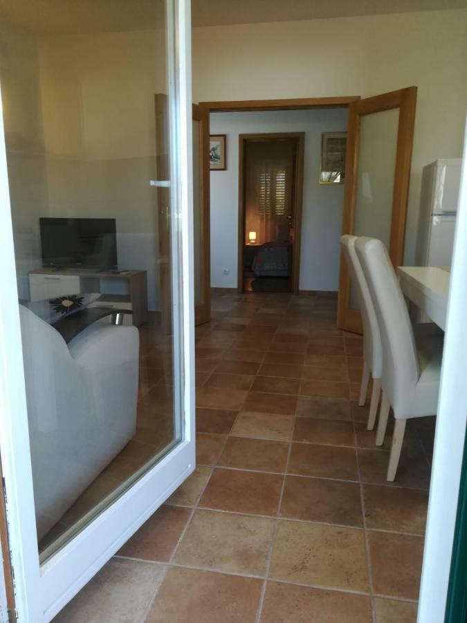 Apartman Zara Ražanj 外观 照片