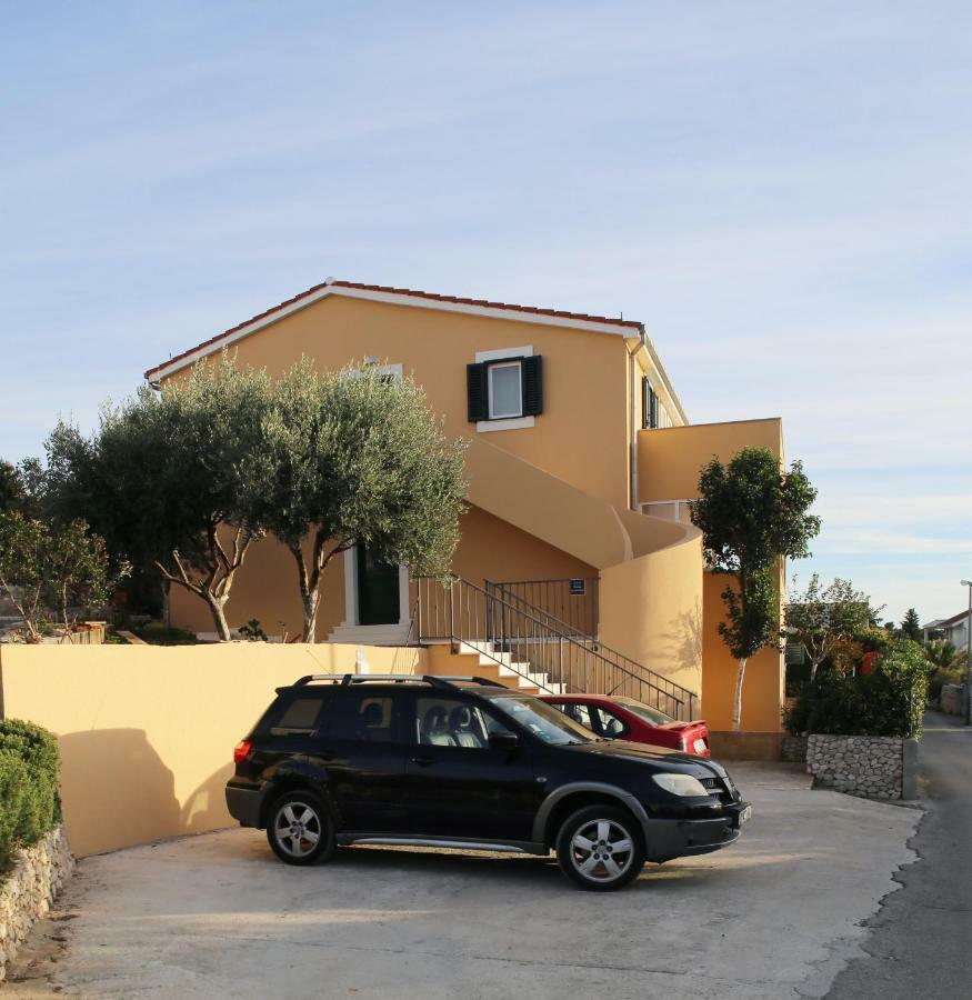 Apartman Zara Ražanj 外观 照片